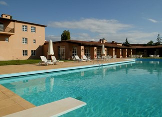 Πέθανε ο ιδιοκτήτης του ξενοδοχείου "Αμαλία" στην Καλαμπάκα Πέθανε ο ιδιοκτήτης του ξενοδοχείου "Αμαλία" στην Καλαμπάκα