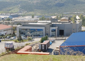 Λύματα στους δρόμους της Α' ΒΙΠΕ Βόλου Λύματα στους δρόμους της Α' ΒΙΠΕ Βόλου