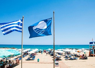 Οκτώ Γαλάζιες Σημαίες κυματίζουν στον Δήμο Δίου-Ολύμπου Οκτώ Γαλάζιες Σημαίες κυματίζουν στον Δήμο Δίου-Ολύμπου