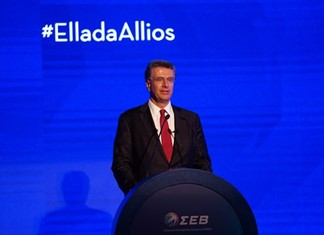 ΣΕΒ: Στρατηγική ανάπτυξης με μοχλό τη βιομηχανία ΣΕΒ: Στρατηγική ανάπτυξης με μοχλό τη βιομηχανία