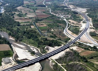 Η Εγνατία Οδός θα φέρει έσοδα ένα δισ. Η Εγνατία Οδός θα φέρει έσοδα ένα δισ.