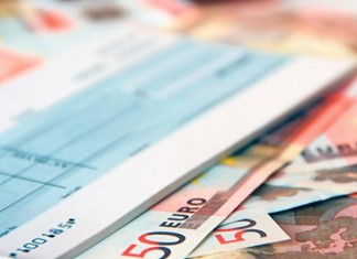 Χαλαρώνουν οι κανόνες για την εξόφληση επιταγών Χαλαρώνουν οι κανόνες για την εξόφληση επιταγών
