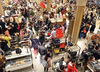 Στα 3 δισ. ο τζίρος της Black Friday και της Cyber Monday Στα 3 δισ. ο τζίρος της Black Friday και της Cyber Monday