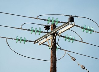 Οπτικές ίνες της Forthnet στις κολώνες της ΔΕΗ Οπτικές ίνες της Forthnet στις κολώνες της ΔΕΗ