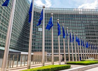 Πως απαντά η Ευρώπη στις επιδοτήσεις των αμερικανικών επιχειρήσεων Πως απαντά η Ευρώπη στις επιδοτήσεις των αμερικανικών επιχειρήσεων