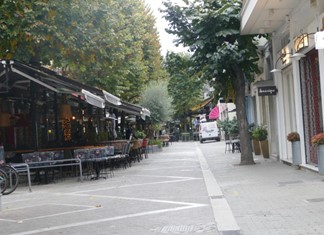 Πλήγμα για την οικονομία της Θεσσαλίας το lockdown της Λάρισας Πλήγμα για την οικονομία της Θεσσαλίας το lockdown της Λάρισας