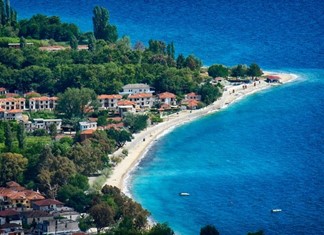 Με υγειονομικά "διαβατήρια" οι τουρίστες στα ξενοδοχεία Με υγειονομικά "διαβατήρια" οι τουρίστες στα ξενοδοχεία