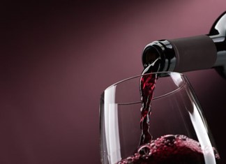 Νέος πρόεδρος στον Σύνδεσμο Ελληνικού Οίνου Νέος πρόεδρος στον Σύνδεσμο Ελληνικού Οίνου