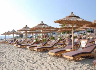 Παγίδα» ύφεσης για την ελληνική οικονομία ο τουρισμός Παγίδα» ύφεσης για την ελληνική οικονομία ο τουρισμός