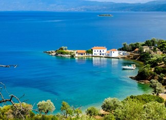 Ρεύμα πελατών από τη Βρετανία αναμένει η Golden Visa Ρεύμα πελατών από τη Βρετανία αναμένει η Golden Visa