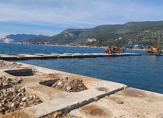 Εργασίες για το αλιευτικό καταφύγιο Πλατανιά Εργασίες για το αλιευτικό καταφύγιο Πλατανιά