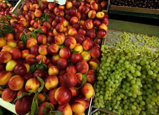 Μειωμένες κατά 7,5% οι εξαγωγές των θερινών φρούτων Μειωμένες κατά 7,5% οι εξαγωγές των θερινών φρούτων