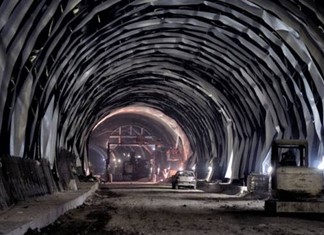 Ε65: Διανοίχτηκε η σήραγγα της Όθρυος Ε65: Διανοίχτηκε η σήραγγα της Όθρυος