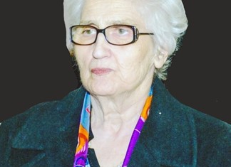 Απεβίωσε η Ζωή Σαράντη μητέρα των ιδιοκτητών της ΟΛΥΜΠΟΣ Απεβίωσε η Ζωή Σαράντη μητέρα των ιδιοκτητών της ΟΛΥΜΠΟΣ