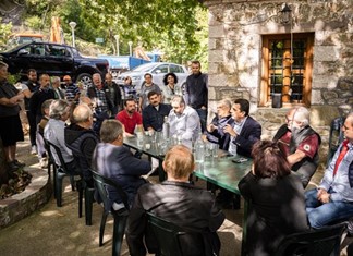 Στη Μεσοχώρα ο Σκρέκας - το υδροηλεκτρικό θα γίνει Στη Μεσοχώρα ο Σκρέκας - το υδροηλεκτρικό θα γίνει