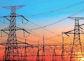 Η ενέργεια θα παραμείνει ακριβή προβλέπει η Κομισιόν Η ενέργεια θα παραμείνει ακριβή προβλέπει η Κομισιόν