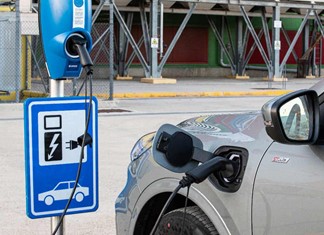 Φορτιστές στην πόλη θα βάλει ο Δήμος Λαρισαίων Φορτιστές στην πόλη θα βάλει ο Δήμος Λαρισαίων