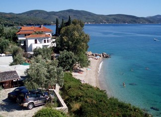 Τουρίστες από την άσφαλτο Τουρίστες από την άσφαλτο