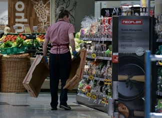 Ανοίγει ο δρόμος για καταστήματα και τις Κυριακές Ανοίγει ο δρόμος για καταστήματα και τις Κυριακές