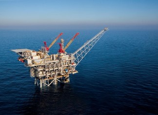 Η μείωση της παραγωγής εκτινάσσει την τιμή στο πετρέλαιο Η μείωση της παραγωγής εκτινάσσει την τιμή στο πετρέλαιο