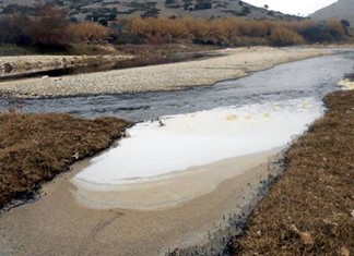 Δείγματα για λύματα επιχειρήσεων από Ελασσονίτη και Τιταρήσιο Δείγματα για λύματα επιχειρήσεων από Ελασσονίτη και Τιταρήσιο