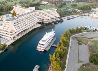 Plan B για την αξιοποίηση του Πόρτο Καρράς Plan B για την αξιοποίηση του Πόρτο Καρράς