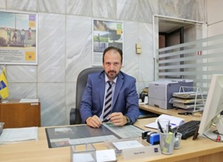Αποχωρεί ο περιφερειακός διευθυντής Θεσσαλίας της τράπεζας Πειραιώς Αποχωρεί ο περιφερειακός διευθυντής Θεσσαλίας της τράπεζας Πειραιώς