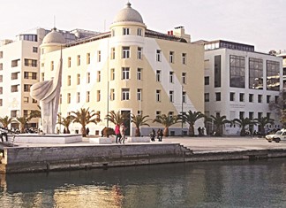"Αιμοδότης της θεσσαλικής οικονομίας το πανεπιστήμιο Θεσσαλίας" "Αιμοδότης της θεσσαλικής οικονομίας το πανεπιστήμιο Θεσσαλίας"