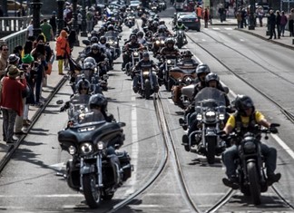 Η Harley – Davidson «μετακομίζει» για να γλιτώσει τους δασμούς της Ευρώπης Η Harley – Davidson «μετακομίζει» για να γλιτώσει τους δασμούς της Ευρώπης