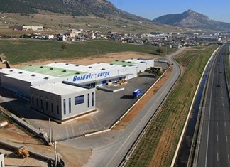 Πρώτο ιδιωτικό εμπορικό τρένο στις ράγες του ΟΣΕ Πρώτο ιδιωτικό εμπορικό τρένο στις ράγες του ΟΣΕ