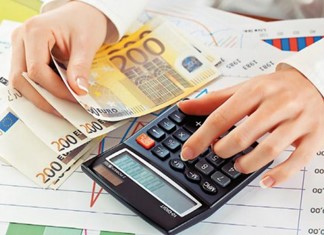 Πέλεκυς εισφορών: Τι θα πληρώνουν όσοι συμμετέχουν σε επιχειρήσεις Πέλεκυς εισφορών: Τι θα πληρώνουν όσοι συμμετέχουν σε επιχειρήσεις