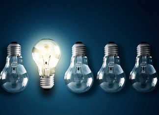 H εκπτωτική πολιτική της ΔΕΗ "μπλοκάρει" πελάτες προς ιδιώτες παρόχους H εκπτωτική πολιτική της ΔΕΗ "μπλοκάρει" πελάτες προς ιδιώτες παρόχους