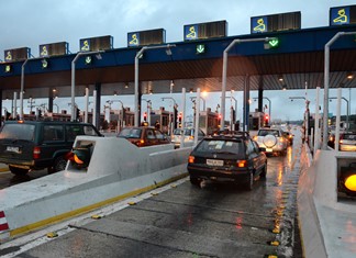 Αντιδρούν Περιφέρεια και Δήμοι στο τελεσίγραφο της "Αυτοκινητόδρομος Αιγαίου" για διόδια στα Τέμπη  Αντιδρούν Περιφέρεια και Δήμοι στο τελεσίγραφο της "Αυτοκινητόδρομος Αιγαίου" για διόδια στα Τέμπη