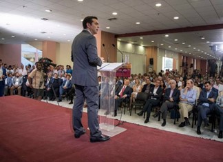 Με 15 υπουργούς ο Τσίπρας στο συνέδριο της Θεσσαλίας Με 15 υπουργούς ο Τσίπρας στο συνέδριο της Θεσσαλίας