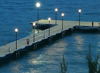 Πλωτή Μαρίνα στο λιμάνι της Αμαλιάπολης Αλμυρού Πλωτή Μαρίνα στο λιμάνι της Αμαλιάπολης Αλμυρού