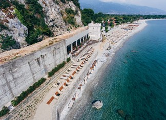 Η παλιά γαλαρία του τρένου δίπλα στον Πλαταμώνα έγινε μια σούπερ τουριστική επένδυση Η παλιά γαλαρία του τρένου δίπλα στον Πλαταμώνα έγινε μια σούπερ τουριστική επένδυση
