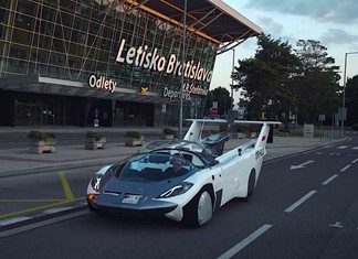 Έλαβε άδεια το πρώτο ιπτάμενο αυτοκίνητο στην Ευρώπη Έλαβε άδεια το πρώτο ιπτάμενο αυτοκίνητο στην Ευρώπη