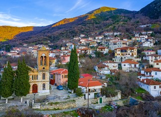 Ξενοδοχείο 50 κλινών στα Αμπελάκια Λάρισας