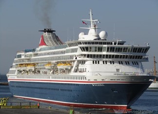 Δυο κρουαζιερόπλοια σε μια μέρα στον Βόλο Δυο κρουαζιερόπλοια σε μια μέρα στον Βόλο