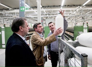 Την "Επίλεκτος" στα Φάρσαλα επισκέφτηκε ο δήμαρχος Αθηναίων Την "Επίλεκτος" στα Φάρσαλα επισκέφτηκε ο δήμαρχος Αθηναίων