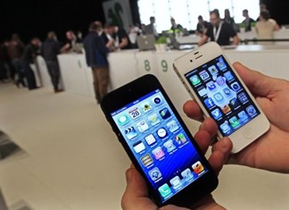 Μπλόκο στους κακοπληρωτές της κινητής - Στο έλεος των εταιρειών οι συνεπείς Μπλόκο στους κακοπληρωτές της κινητής - Στο έλεος των εταιρειών οι συνεπείς