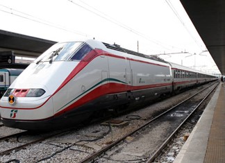 TΡΑΙΝΟΣΕ: Δρομολογείται η υπερταχεία Αθήνα - Λάρισα - Θεσσαλονίκη TΡΑΙΝΟΣΕ: Δρομολογείται η υπερταχεία Αθήνα - Λάρισα - Θεσσαλονίκη