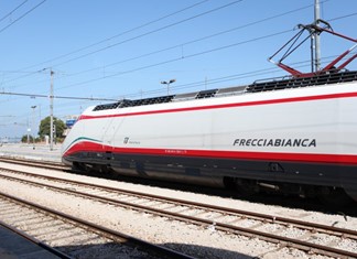 Αλλαγές στην αποβάθρα της Λάρισας για το "λευκό βέλος" Αλλαγές στην αποβάθρα της Λάρισας για το "λευκό βέλος"