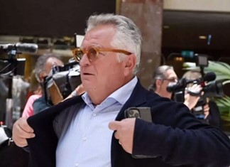 Ο Καραγιώργης του TRT και ο ξυλοδαρμός του Παπαχρήστου Ο Καραγιώργης του TRT και ο ξυλοδαρμός του Παπαχρήστου