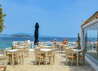 Έλλειψη εργαζομένων αντιμετωπίζει η Θεσσαλία Έλλειψη εργαζομένων αντιμετωπίζει η Θεσσαλία