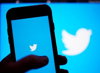 Ο Mask κατάφερε να γυρίσει το παιχνίδι στο Twitter Ο Mask κατάφερε να γυρίσει το παιχνίδι στο Twitter