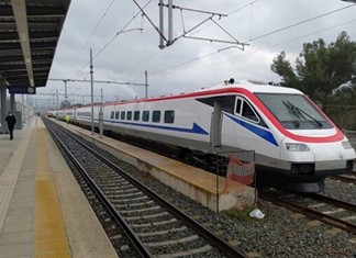 Λάρισα - Αθήνα μόλις σε 2 ώρες και 35 λεπτά Λάρισα - Αθήνα μόλις σε 2 ώρες και 35 λεπτά