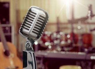 Ζητούν επίτροπο για την ΑΕΠΙ Ζητούν επίτροπο για την ΑΕΠΙ