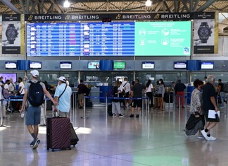 Οι νέες επενδύσεις μεγαλώνουν τα ελληνικά αεροδρόμια  Οι νέες επενδύσεις μεγαλώνουν τα ελληνικά αεροδρόμια