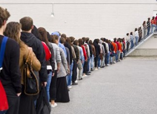 62.693 άτομα αναζητούν εργασία στη Θεσσαλία 62.693 άτομα αναζητούν εργασία στη Θεσσαλία